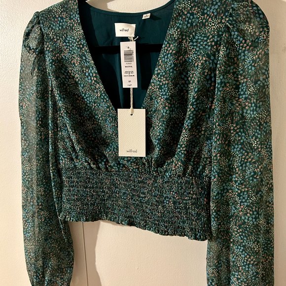 BNWT Aritzia Wistful (Genoa) Blouse in Small - Picture 4 of 7